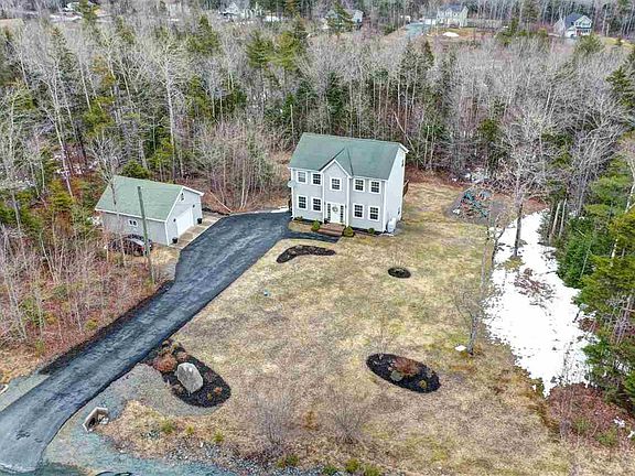 3rd image of 124 Lost Creek Dr