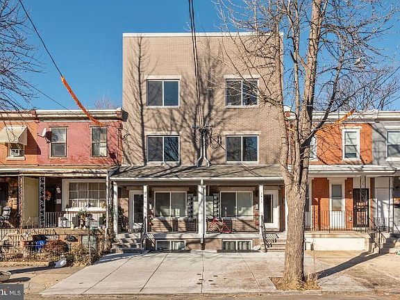 3rd image of 3815 Wallace St