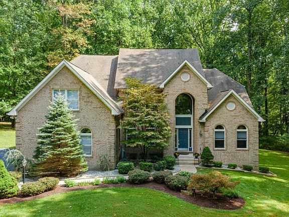 3rd image of 9 Campitelli Ct