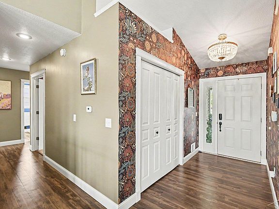 5th image of 7401 W Ryan Ct