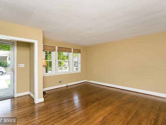 4th image of 6418 Blenheim Rd