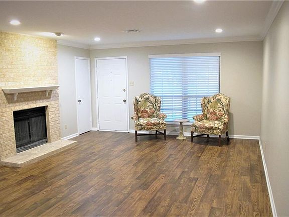 4th image of 3803 Woodhill Cir