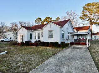 301 Watts Bar St, Sheffield, AL 35660