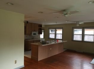 2515 Linden Ave, Waukegan, IL 60087