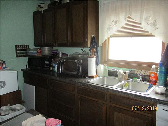 5th image of 127 W Newton Street #2