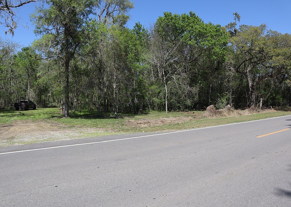 2nd image of 2818 County Road 244