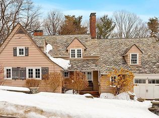 47 Bond St, Fitchburg, MA 01420