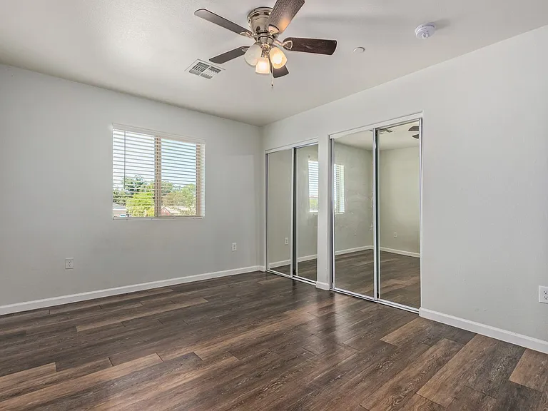5112 N 17th Ave — Photo 19
