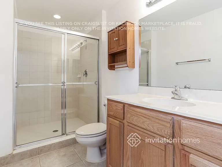 4553 Highgate Dr #B — Photo 9