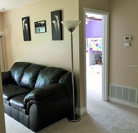 4th image of 3637 Lakewood Dr
