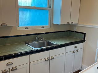 910 SE 37th Ave APT 310, Portland, OR 97214