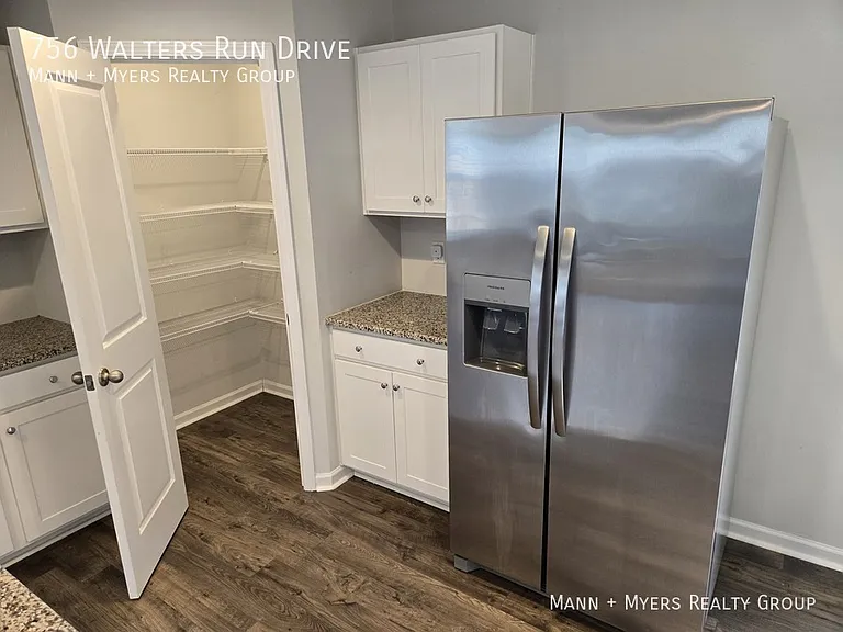756 Walters Run Dr — Photo 10