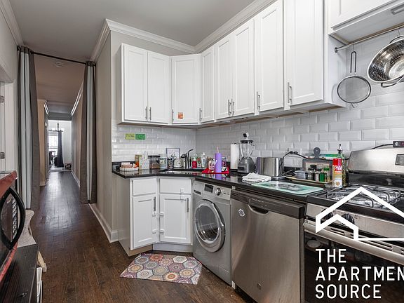 5th image of 943 Judson Ave #3E