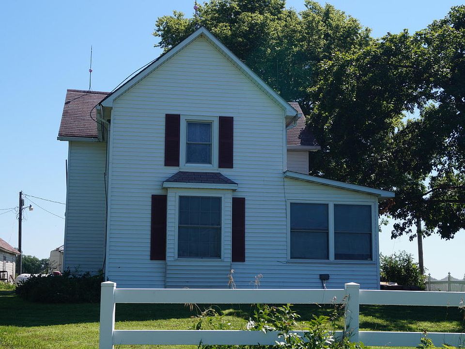 1st image of 1355 200th St
