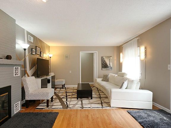 5th image of 2069 Engleside Ave SE