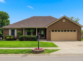 416 Hunters Run Dr, Richmond, KY 40475