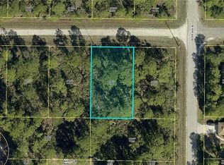 3203 32nd St SW, Lehigh Acres, FL 33971