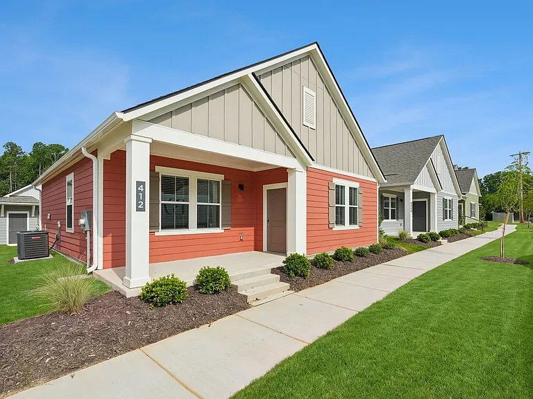 Hamlet Quail Crossing - Homes for Rent — Photo 4