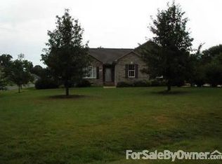 4486 Steeple Chase Dr, Hickory, NC 28601