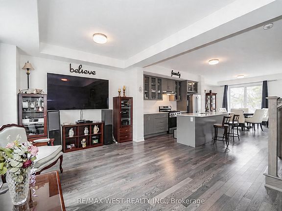 3rd image of 7 Folcroft St W