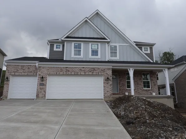5775 Irwin Dr, Green Township, OH 45248