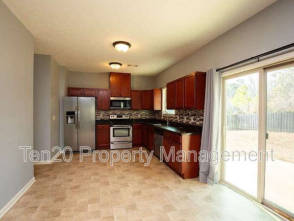 5th image of 80 Willow Trace Dr