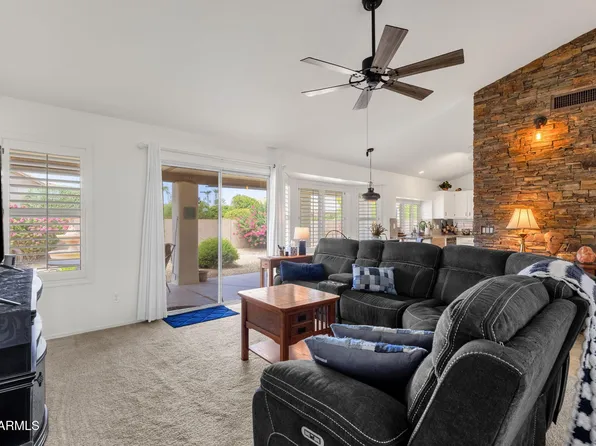 17696 N DESERT FLOWER Trail, Surprise, AZ 85374