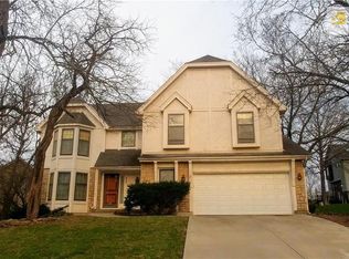 8327 Mullen Rd, Lenexa, KS 66215