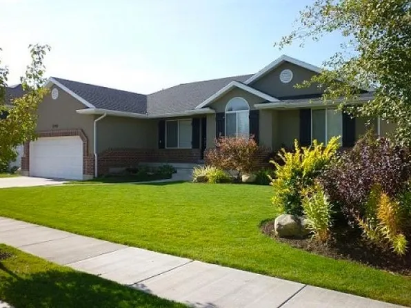 1040 S Arbor Way, Layton, UT 84041