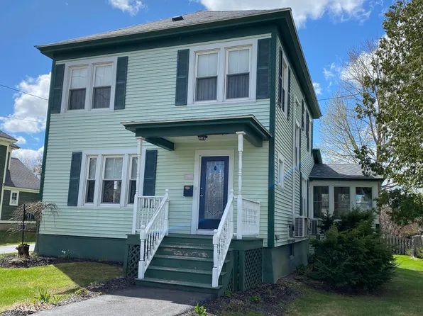 15 Thomas Avenue, Caribou, ME 04736