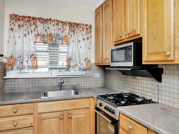 62-45 69th Place image 8 of 27