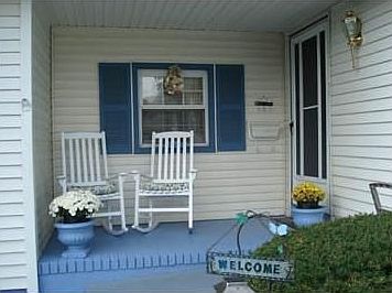 2nd image of 11 Cambridge Dr