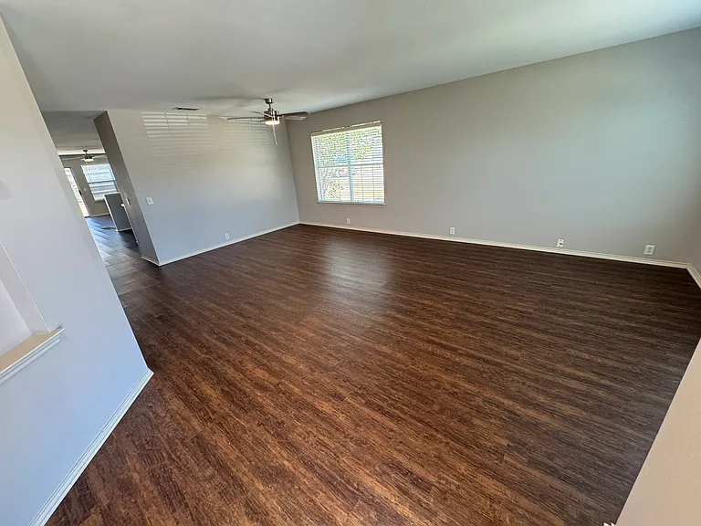4501 Blue Jay Ln — Photo 4
