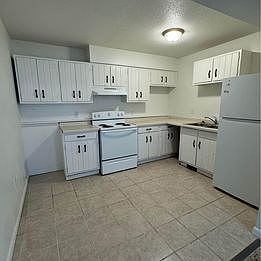 2nd image of 302 13th Ave #11116316