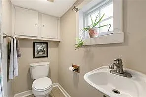 117 Elmeer Ave — Photo 10
