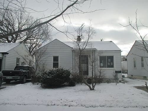 1st image of 952 E Garfield Ave