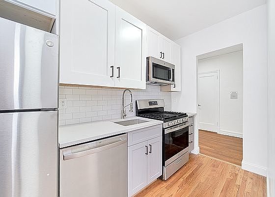 4th image of 2475 Palisade Ave APT 3B