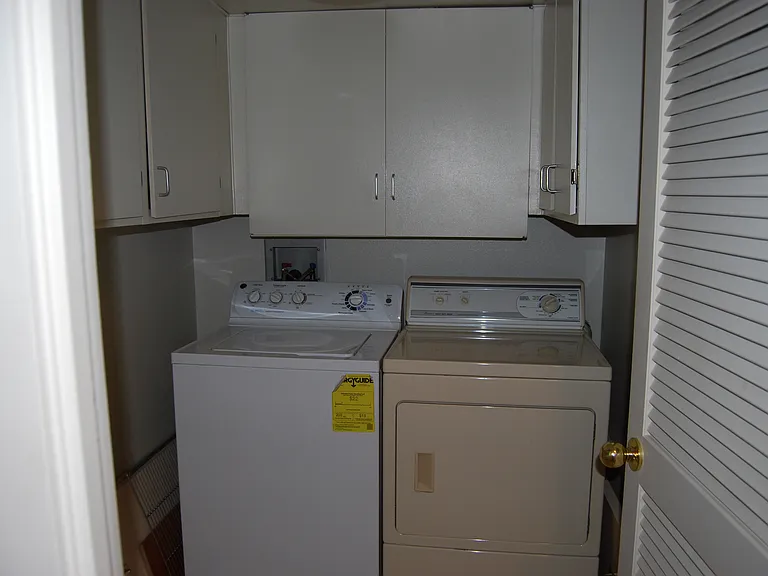 1551 Larimer St #402 — Photo 17