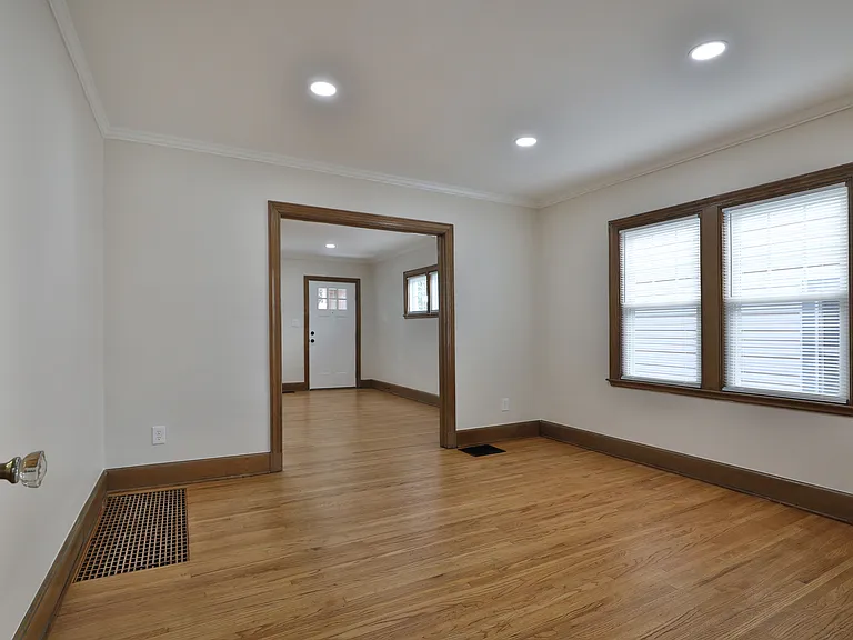 40 W Weber Rd — Photo 16