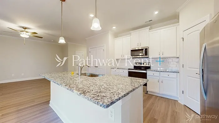 153 Susannah St — Photo 7