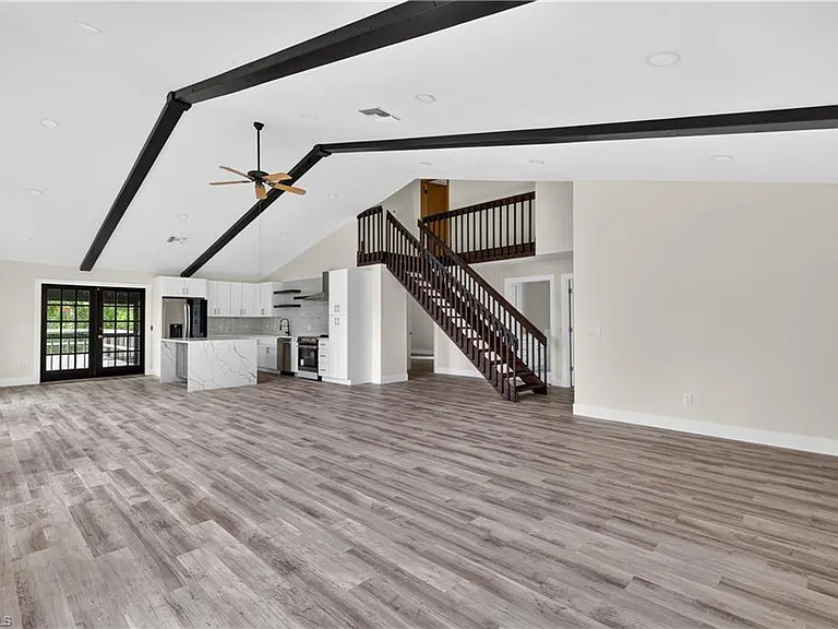 16970 Carolyn Ln — Photo 9