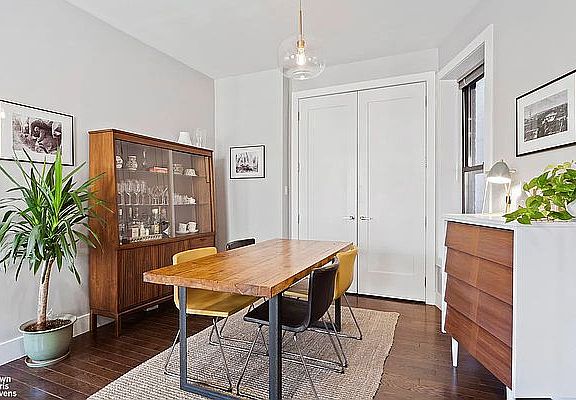 3rd image of 411 Manhattan Ave APT 8