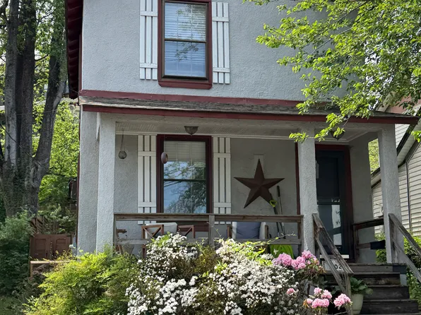 (undisclosed Address), Charlottesville, VA 22902