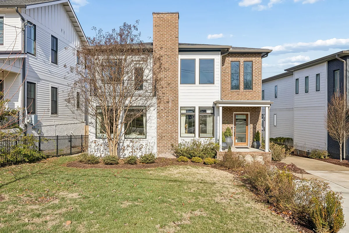Building Photo - 914C Acklen Ave