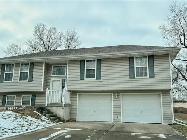 11124 N Locust St, Kansas City, MO 64155