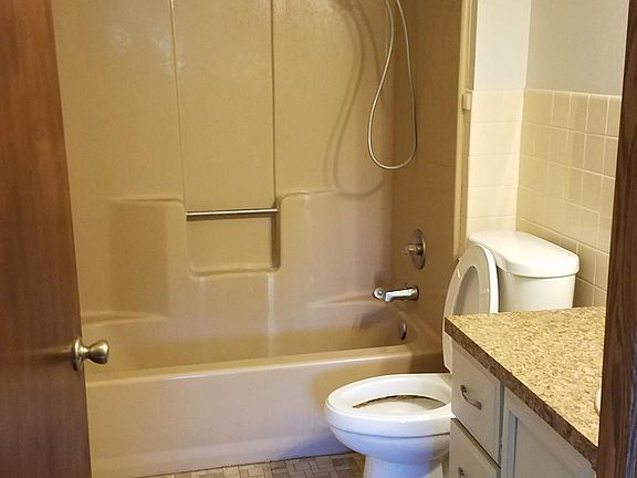 4th image of 1313 S 11th St #210
