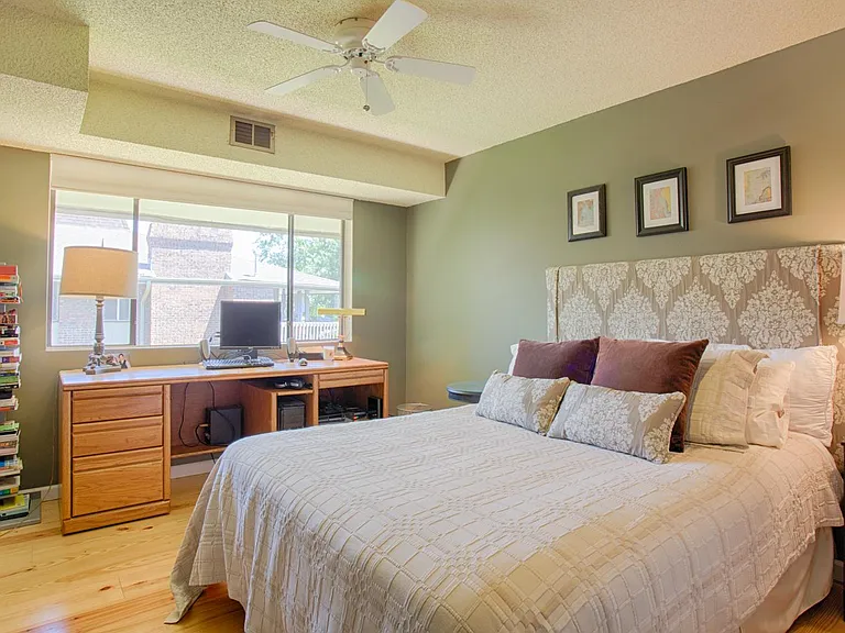 600 Manhattan Dr #D12 — Photo 8