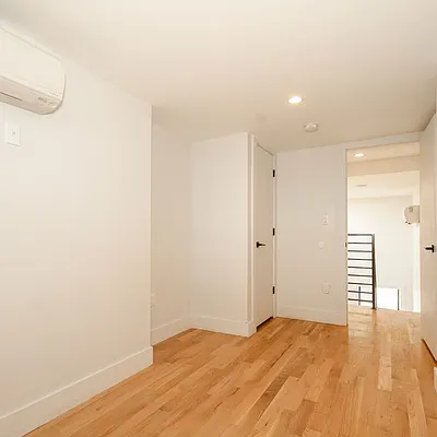 Rented by Nooklyn NYC LLC | media 37