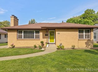 1803 Emerald Ave NE, Grand Rapids, MI 49505