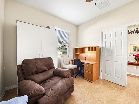 4th image of 13618 Abercrombie Dr